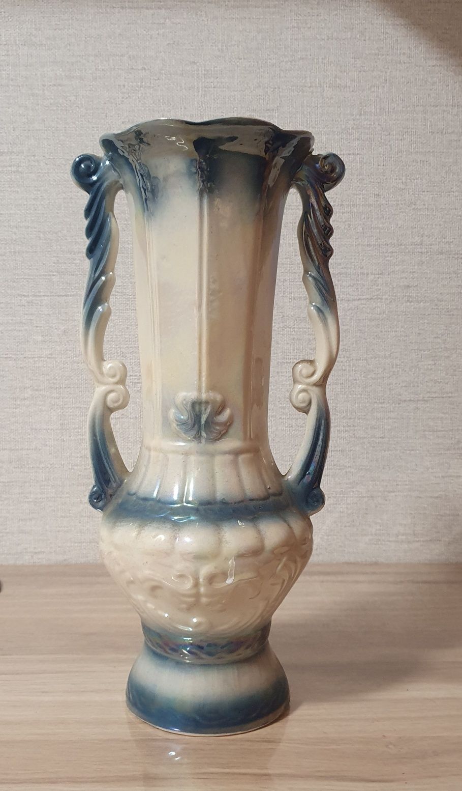 Продам вазы керамические