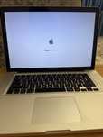 Macbook pro 2011 года в хорошем состояние
