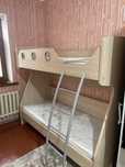Двухъярусная кровать