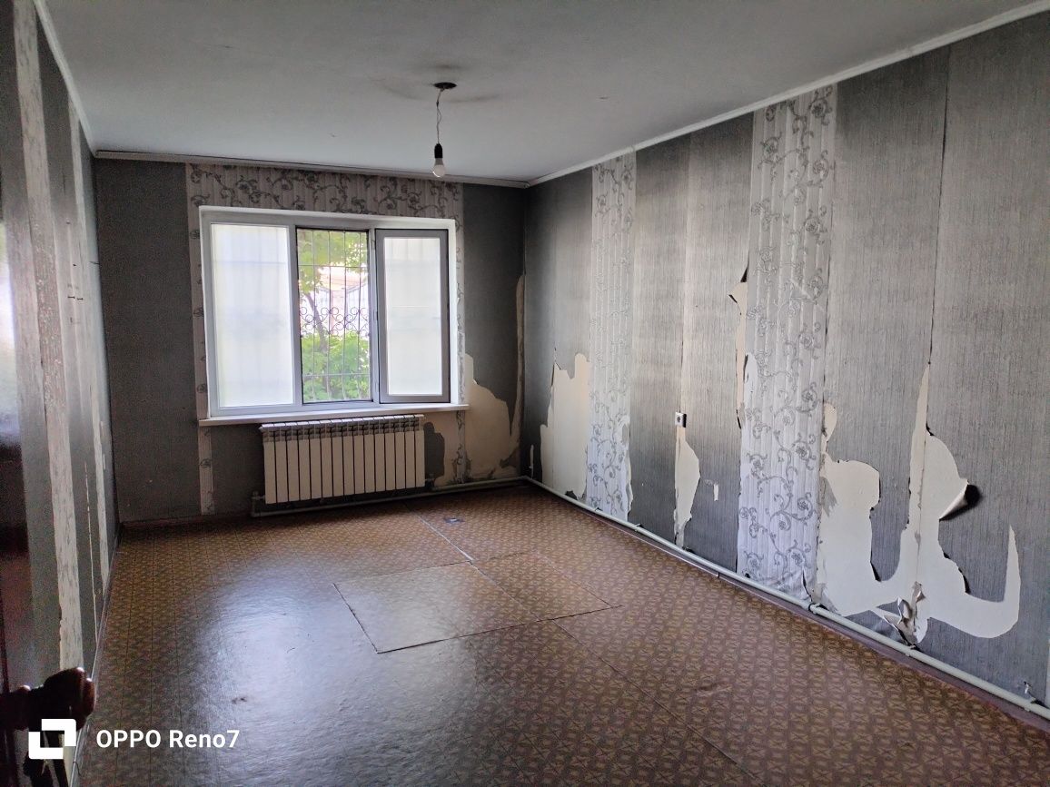 Срочно продам 2х комнатную квартиру
