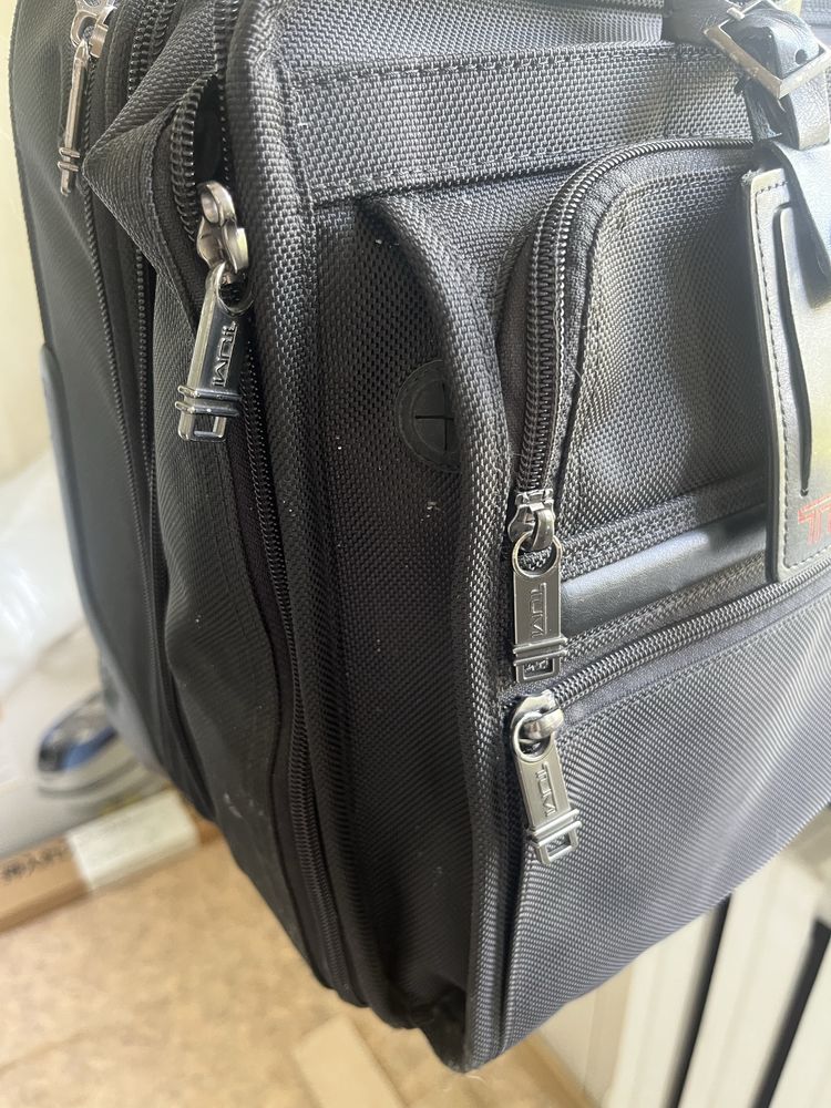 TUMI Black Nylon Alpha Deluxe Laptop Briefcase (Pilot/Doctor bag)