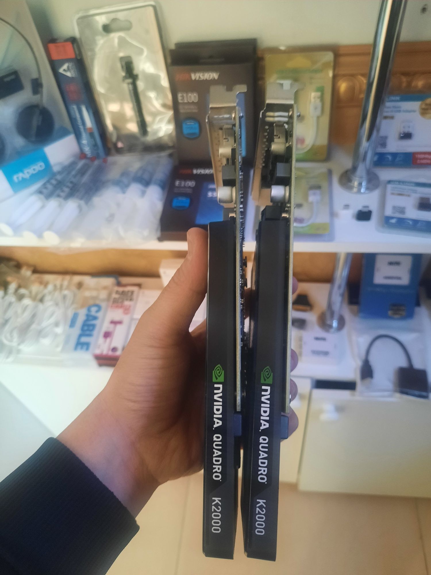 Видеокарта Nvidia Quadro K 2000. Память 2 гб.