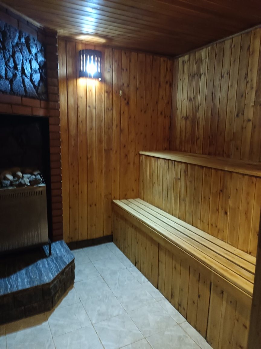 Баня  7 тыс , за 1 час.