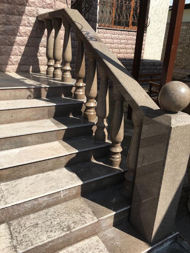 Гранит,Траверти,Мрамор,Бручатка