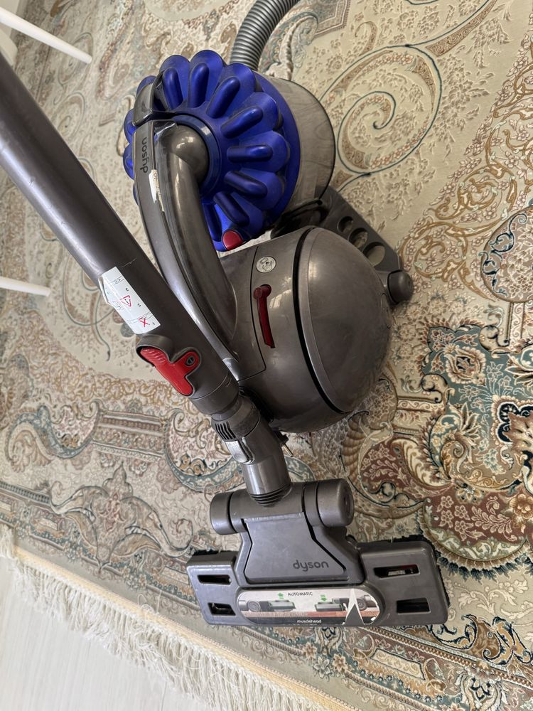 Пылесос Dyson ball