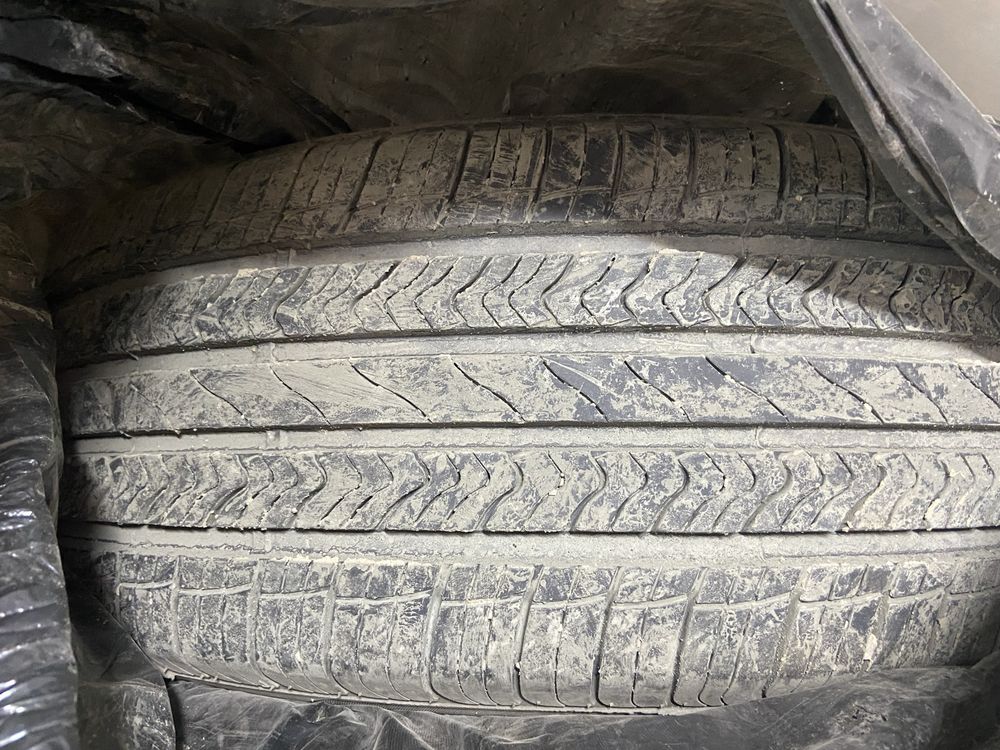 Продам автошины Centara Grand  H/T 265/65 R17  состояние новое 5шт