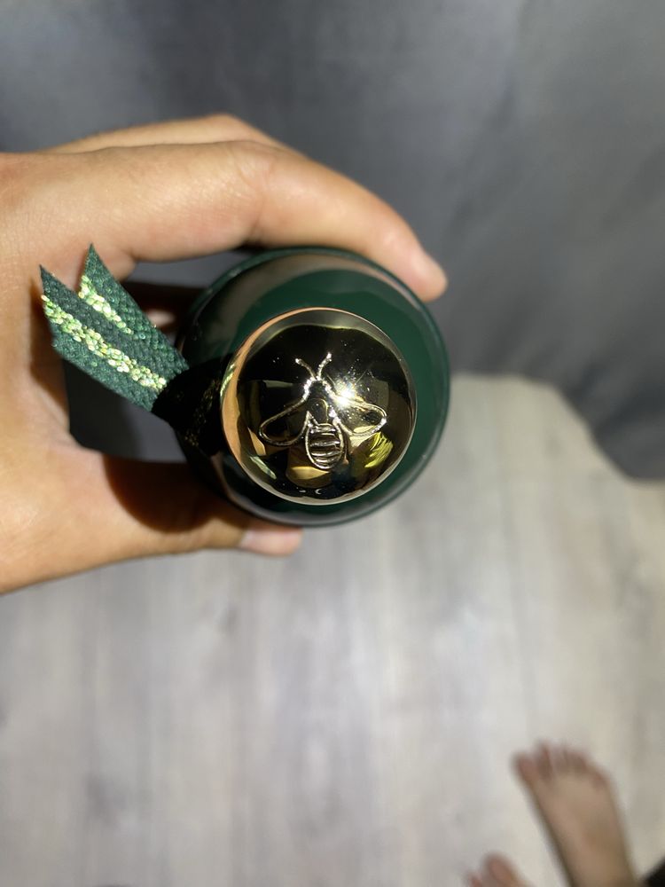 эксклюзивный парфюм от guerlain oud essential (обмен можно)