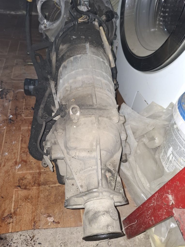 Продам б/у автоматическую коробку автомат
