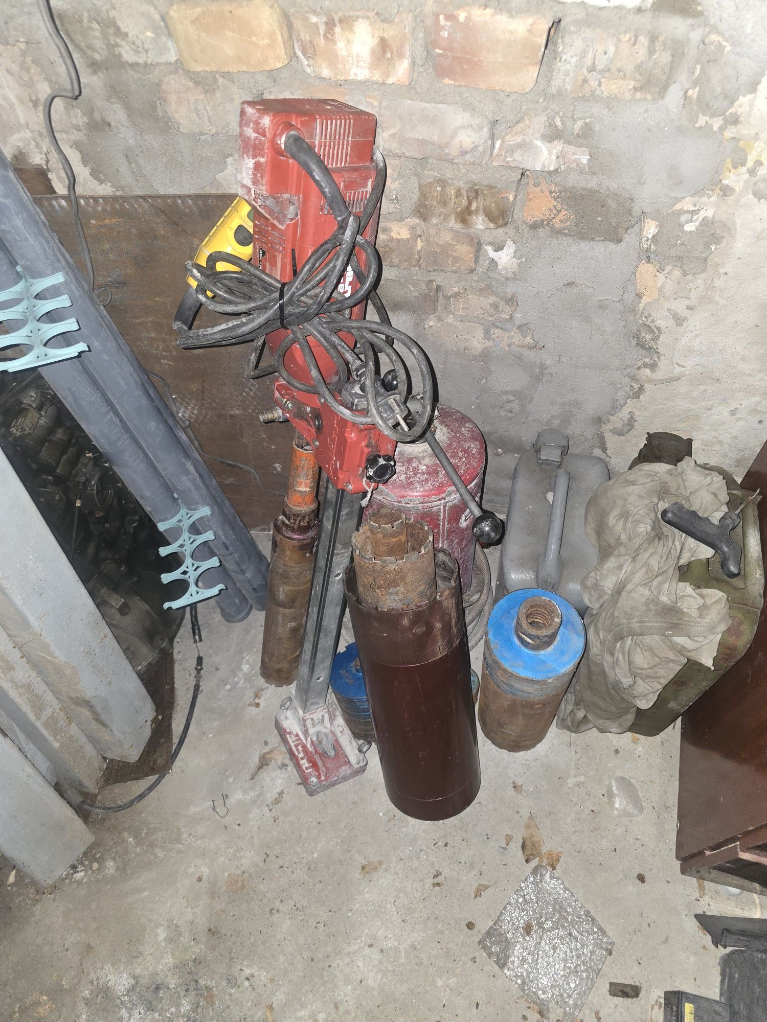 Hilti DD-80 буровая установка