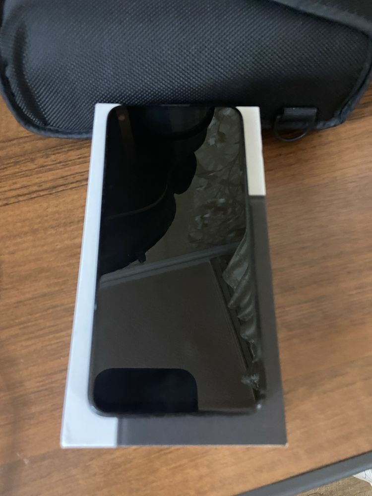 Продаю смартфон Google pixel 4a 128gb