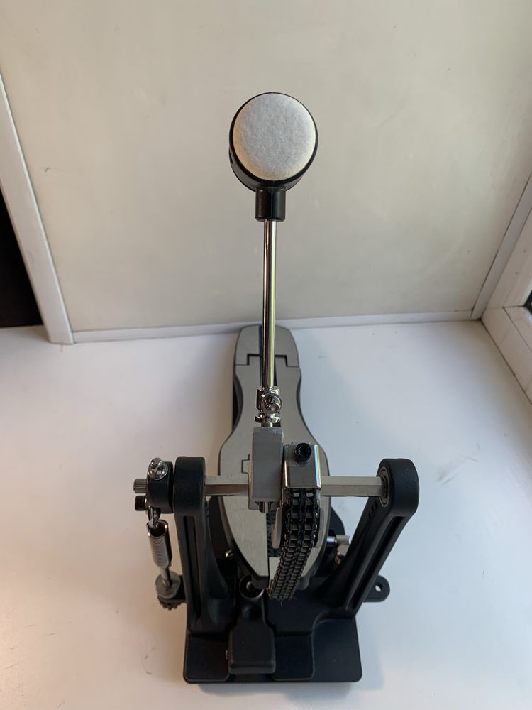 Педаль для бас барабана Mapex Mars P600, на жесткой платформе