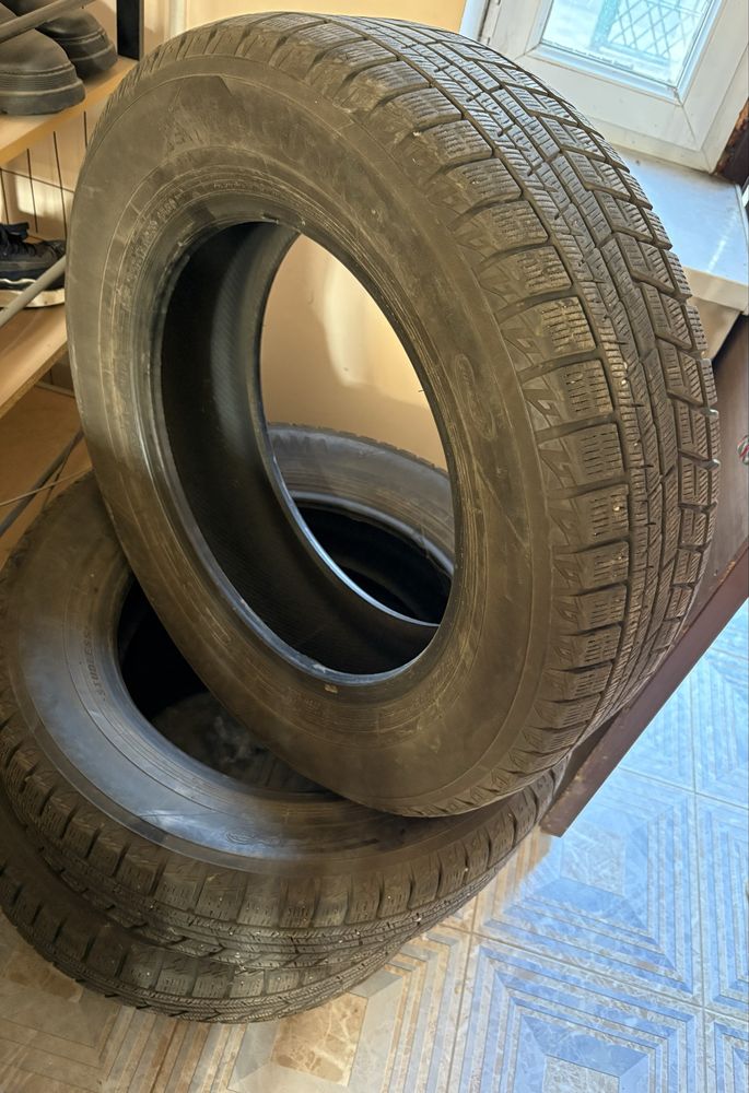 Yokohama 225/65 R17 102Q