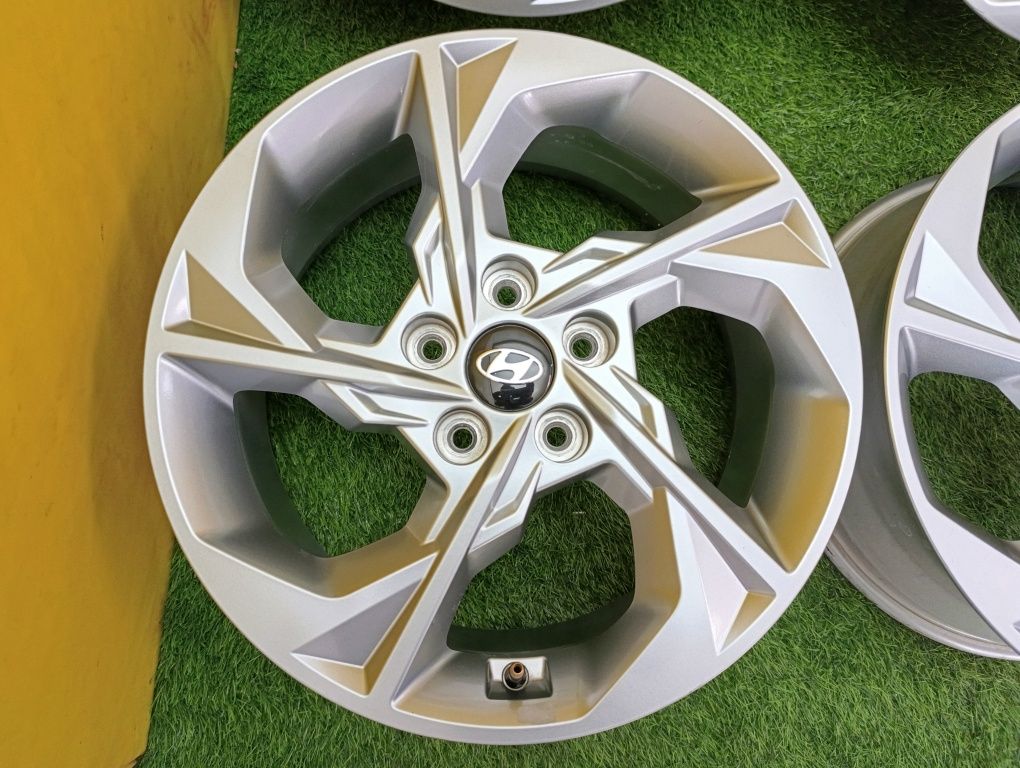 Диски R17 5×114.3 на Hyundai и другие.