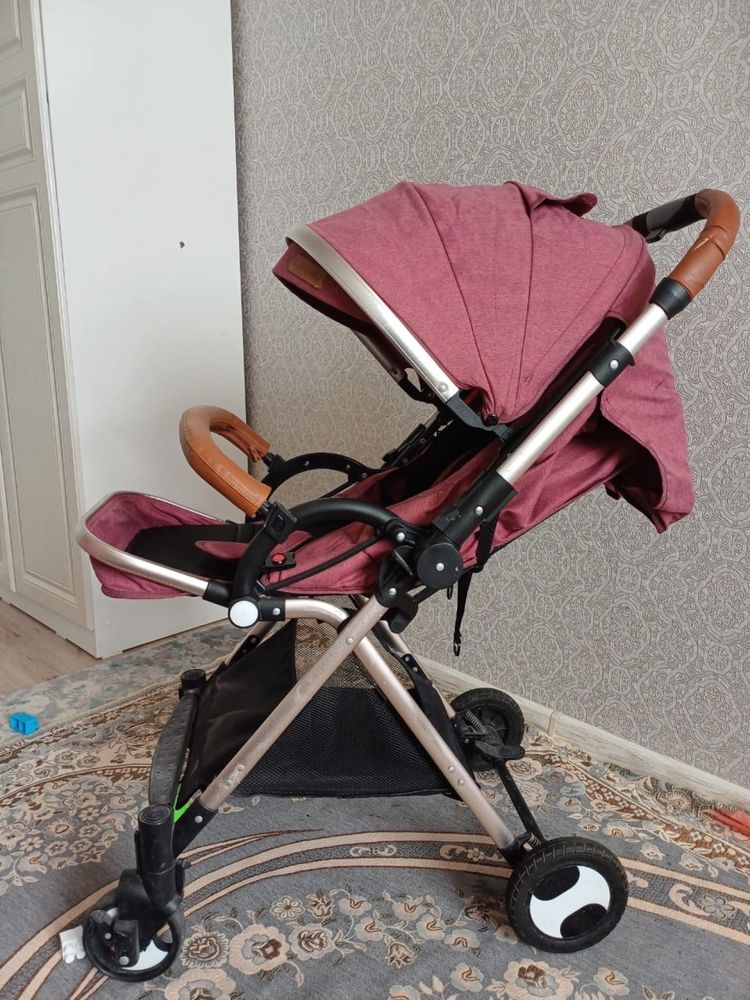 Продам коляску почти новый