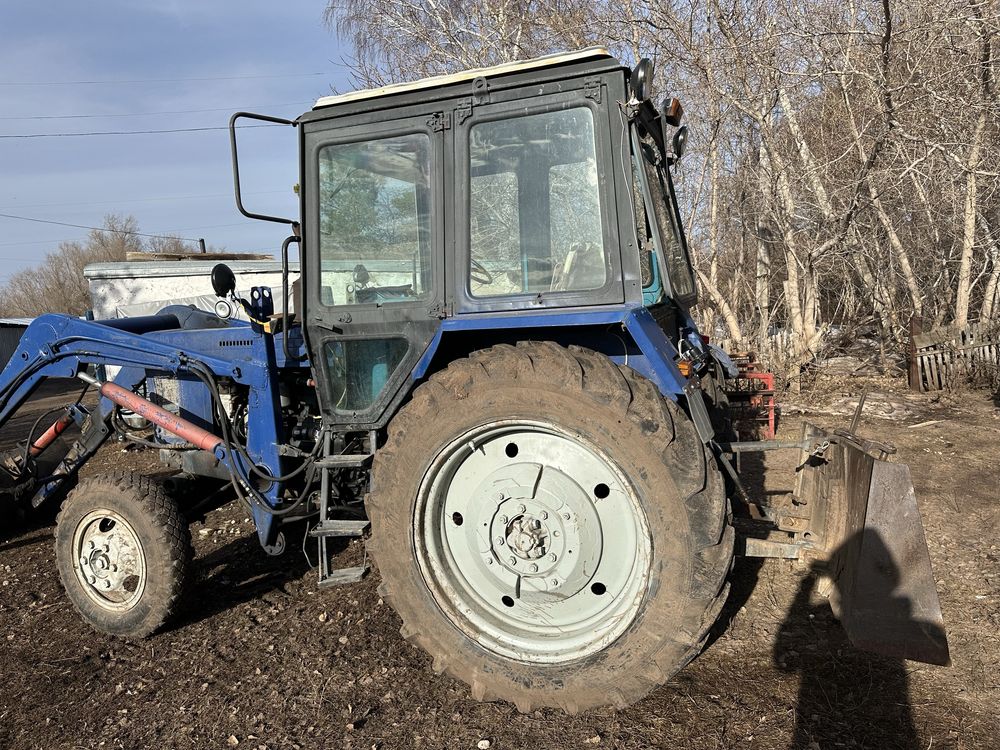 Продам траткор Мтз80