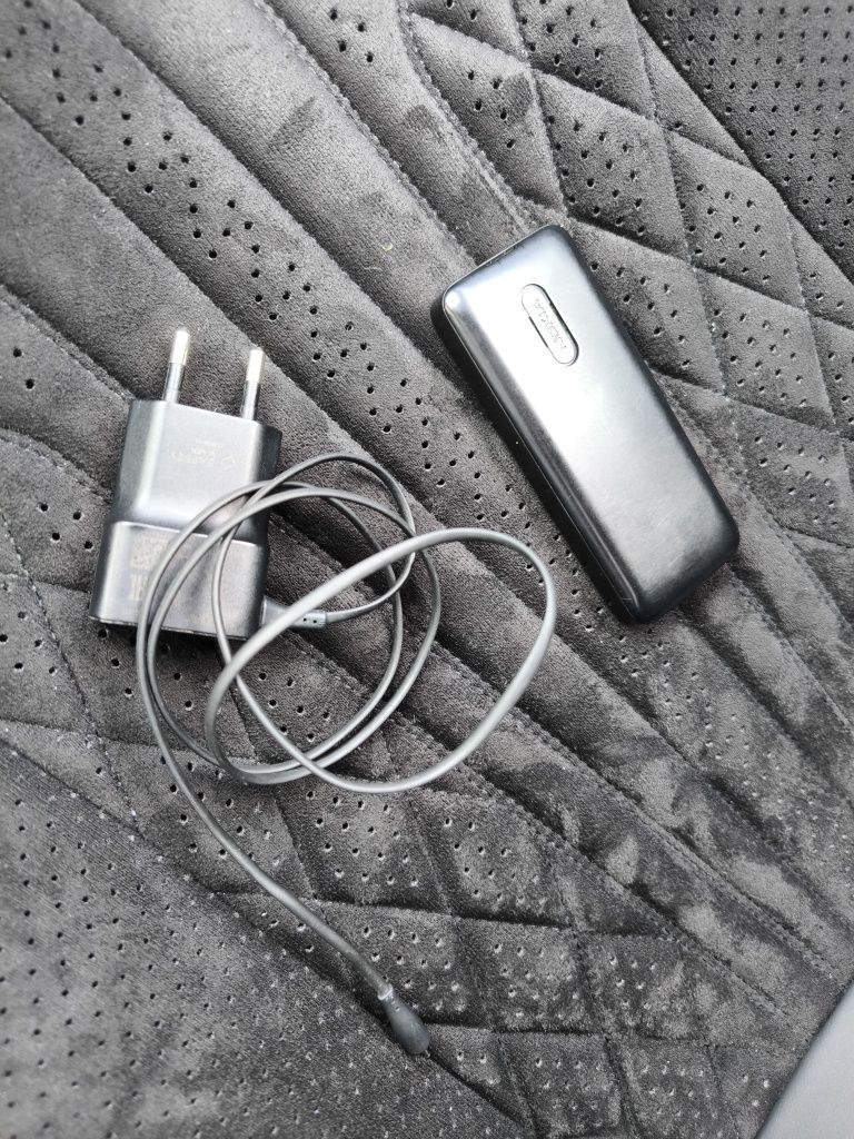 Nokia в отличном состоянии.