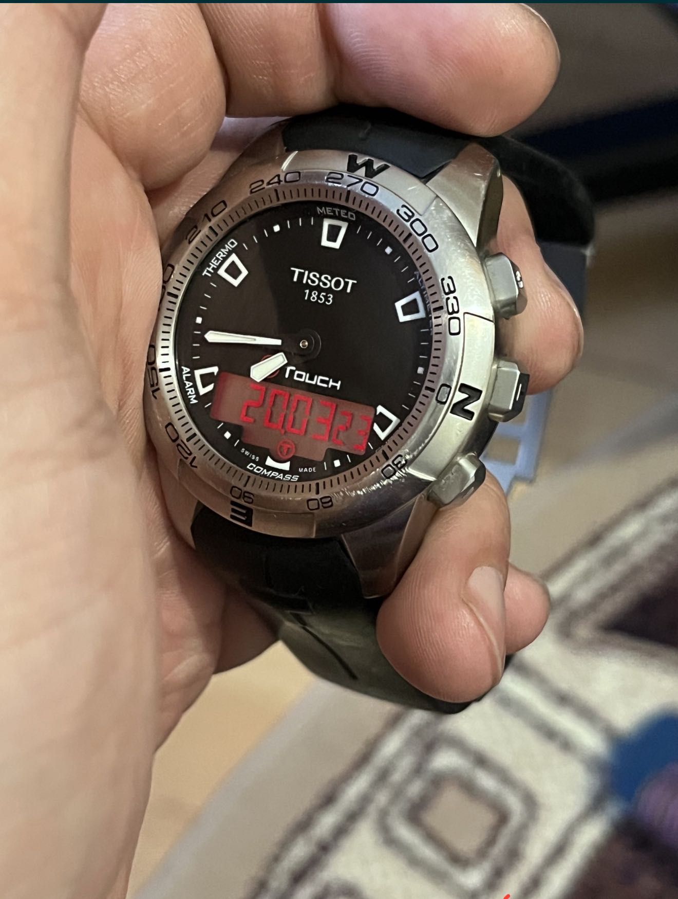 Продам часы Tissot Touch 2, сталь, силикон, коробка.