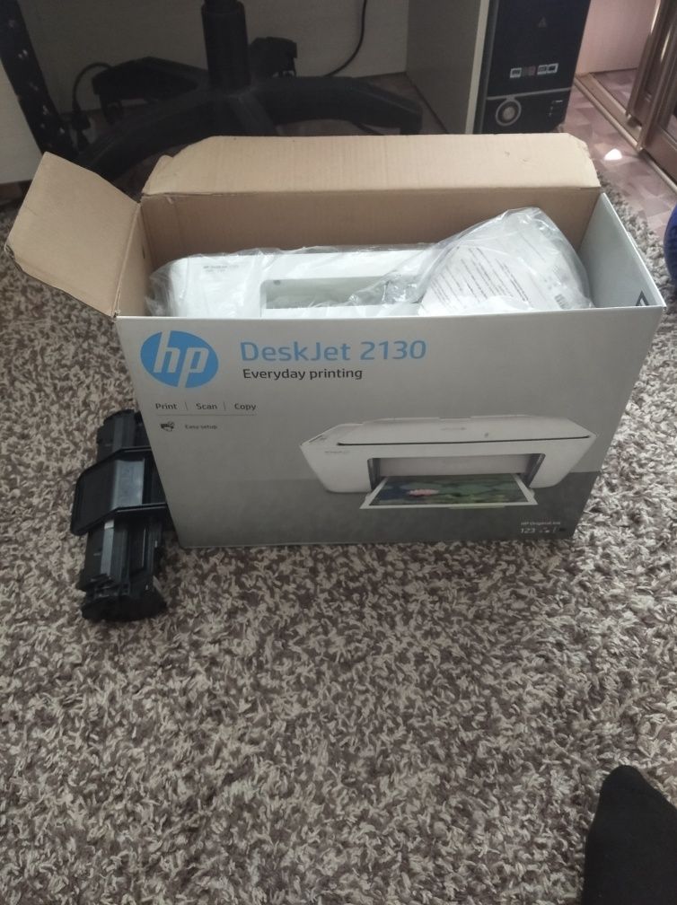 Продам принтер Deskjet 2130