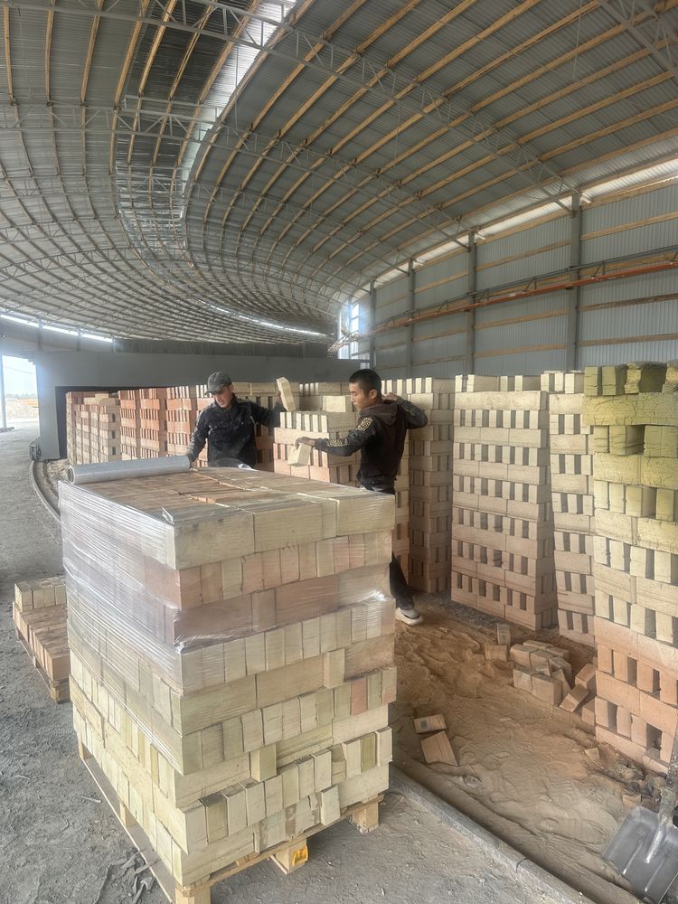 Кирпич жженный стандарт 30тг