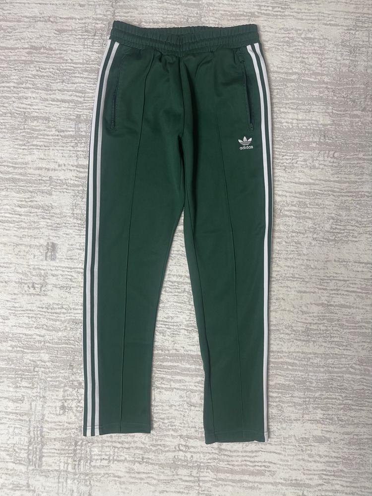продам спортивный костюм adidas originals