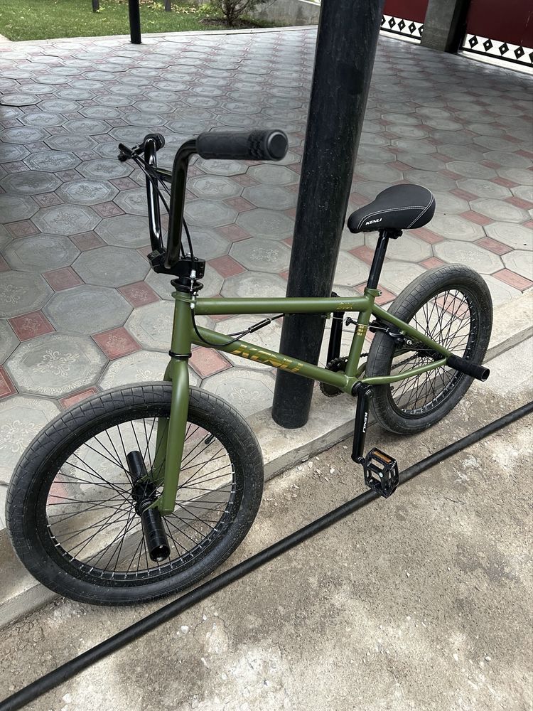 трюковой велосипед BMX