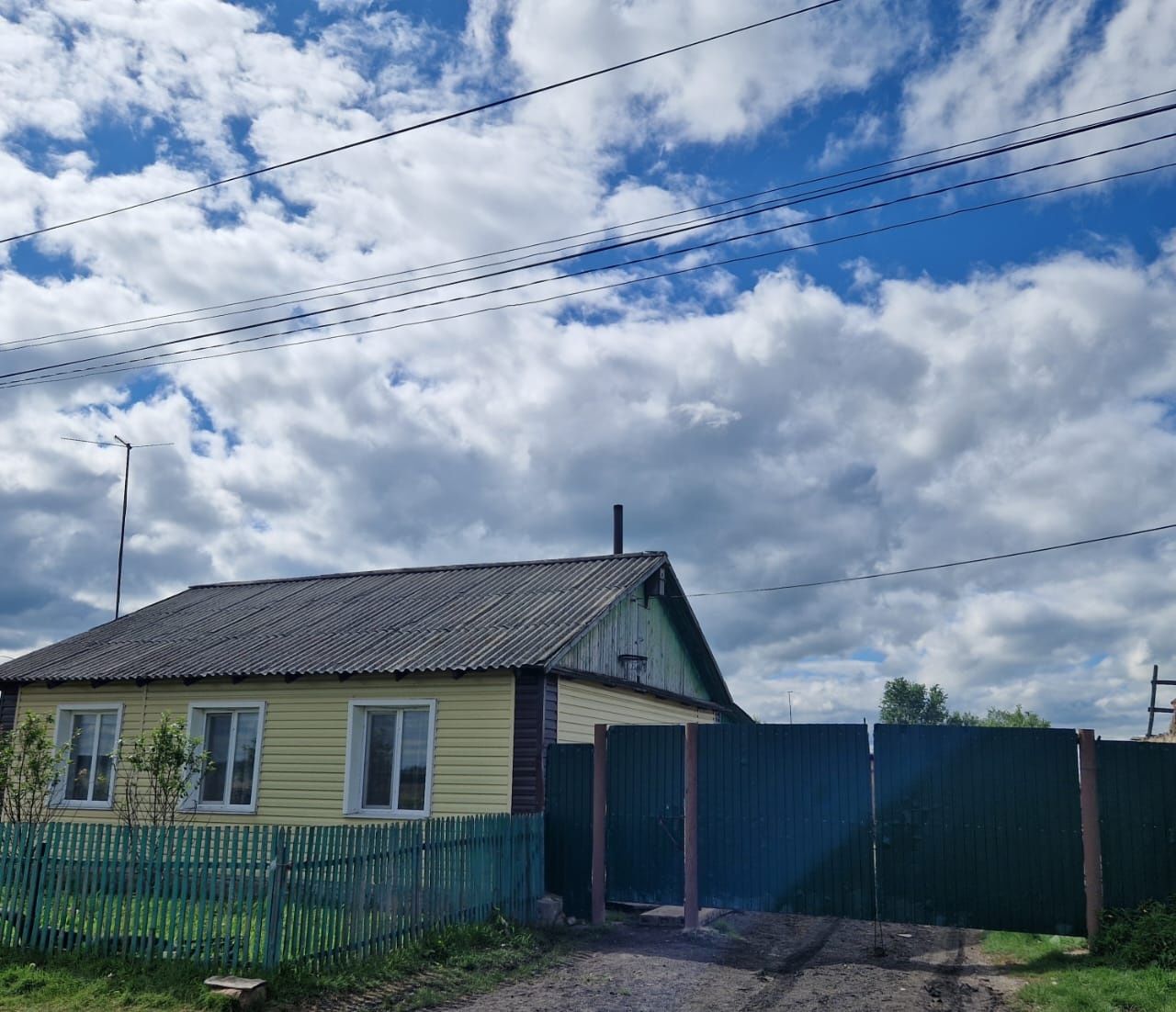 Продам дом в с. Краснознамённое.