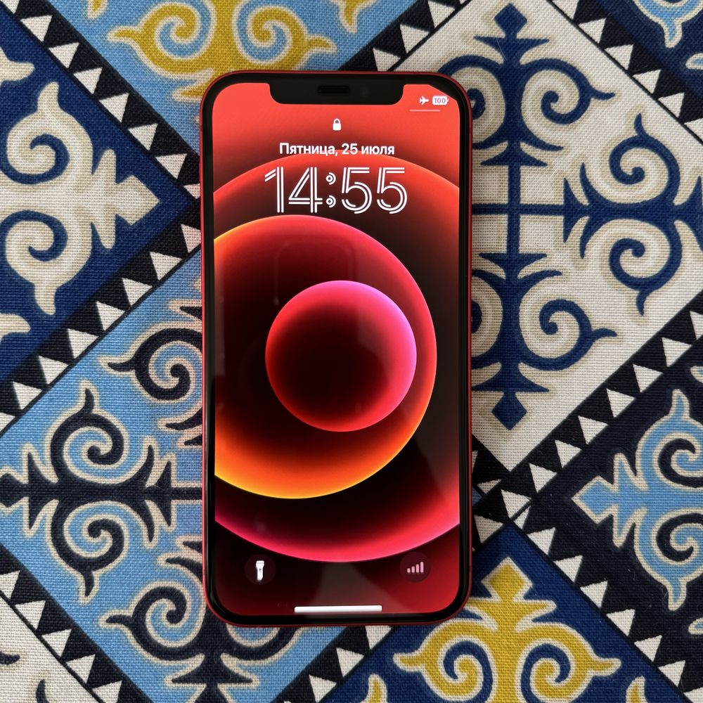 Apple iPhone 12 Product Red