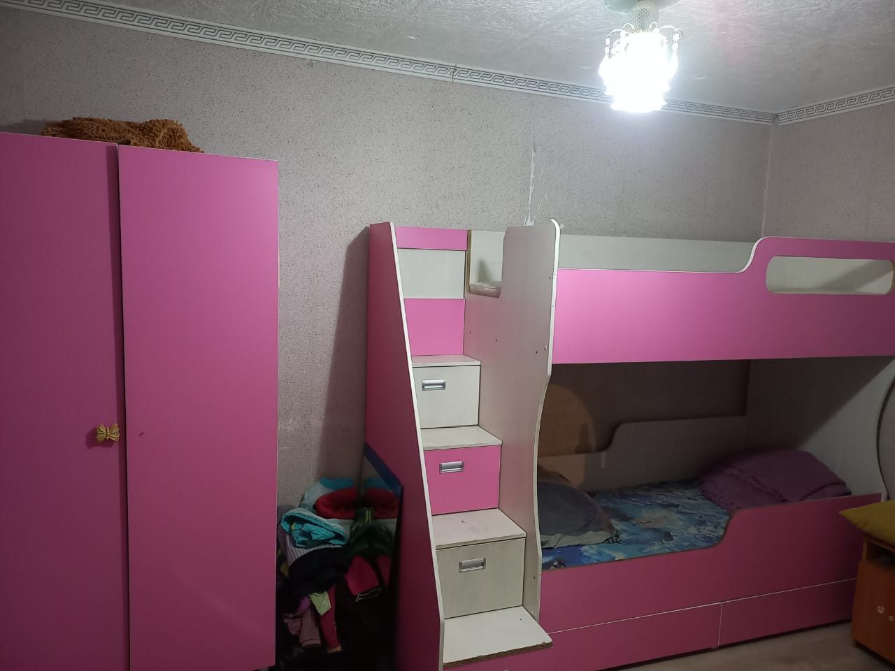 Продам двух ярусную кровать Срочно