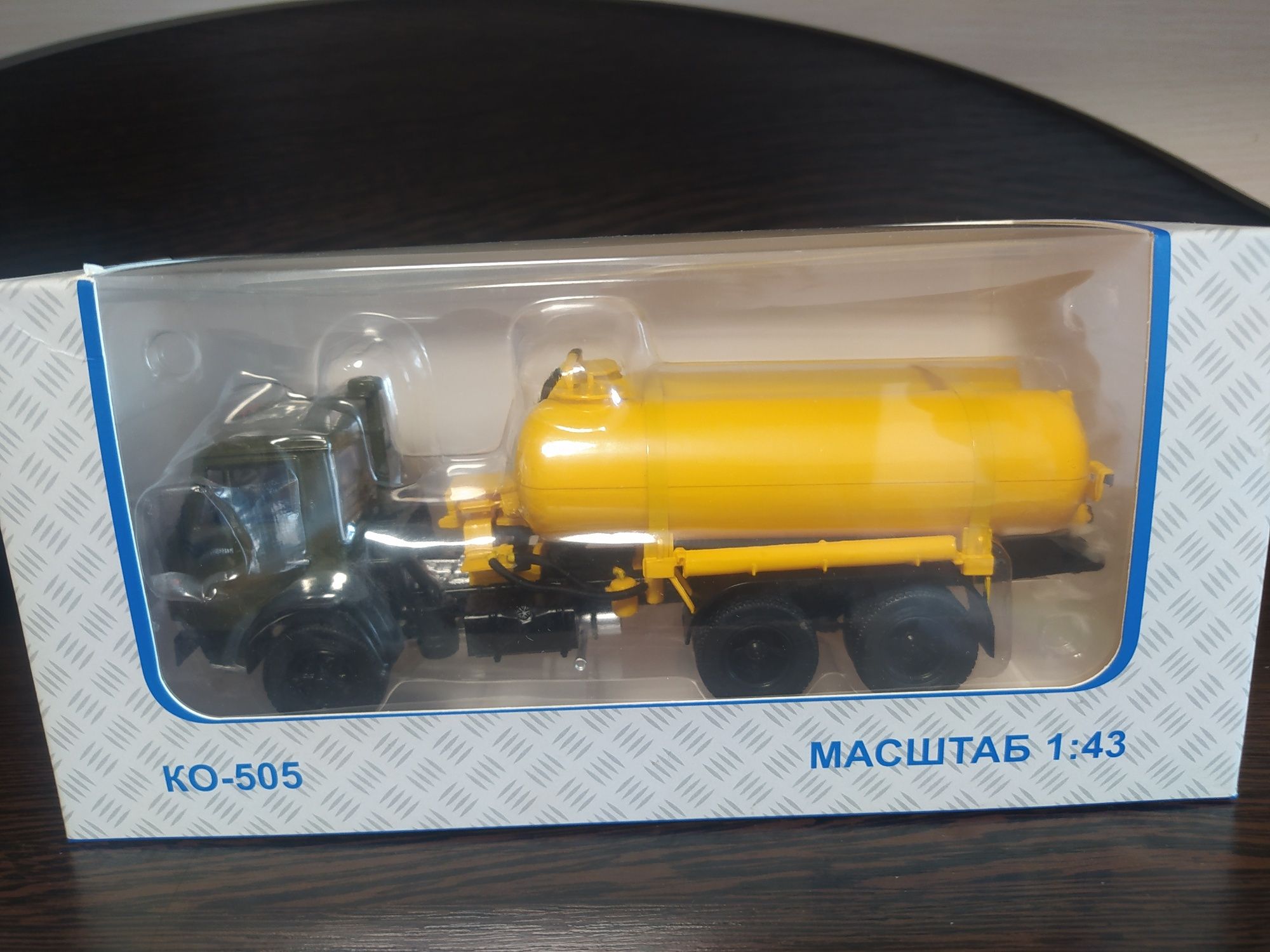 Масштабные модели 1:43