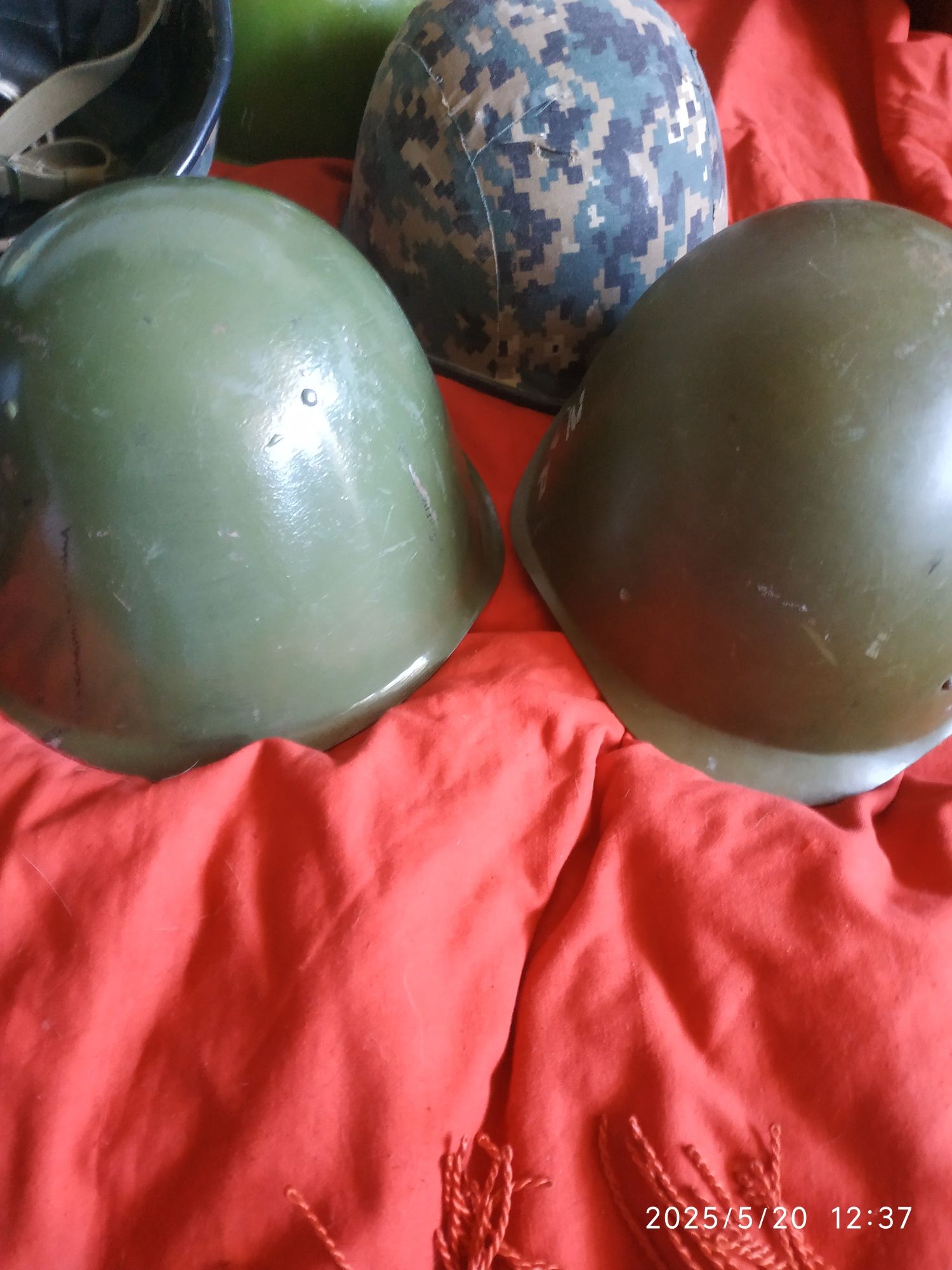 Каски военные СССР