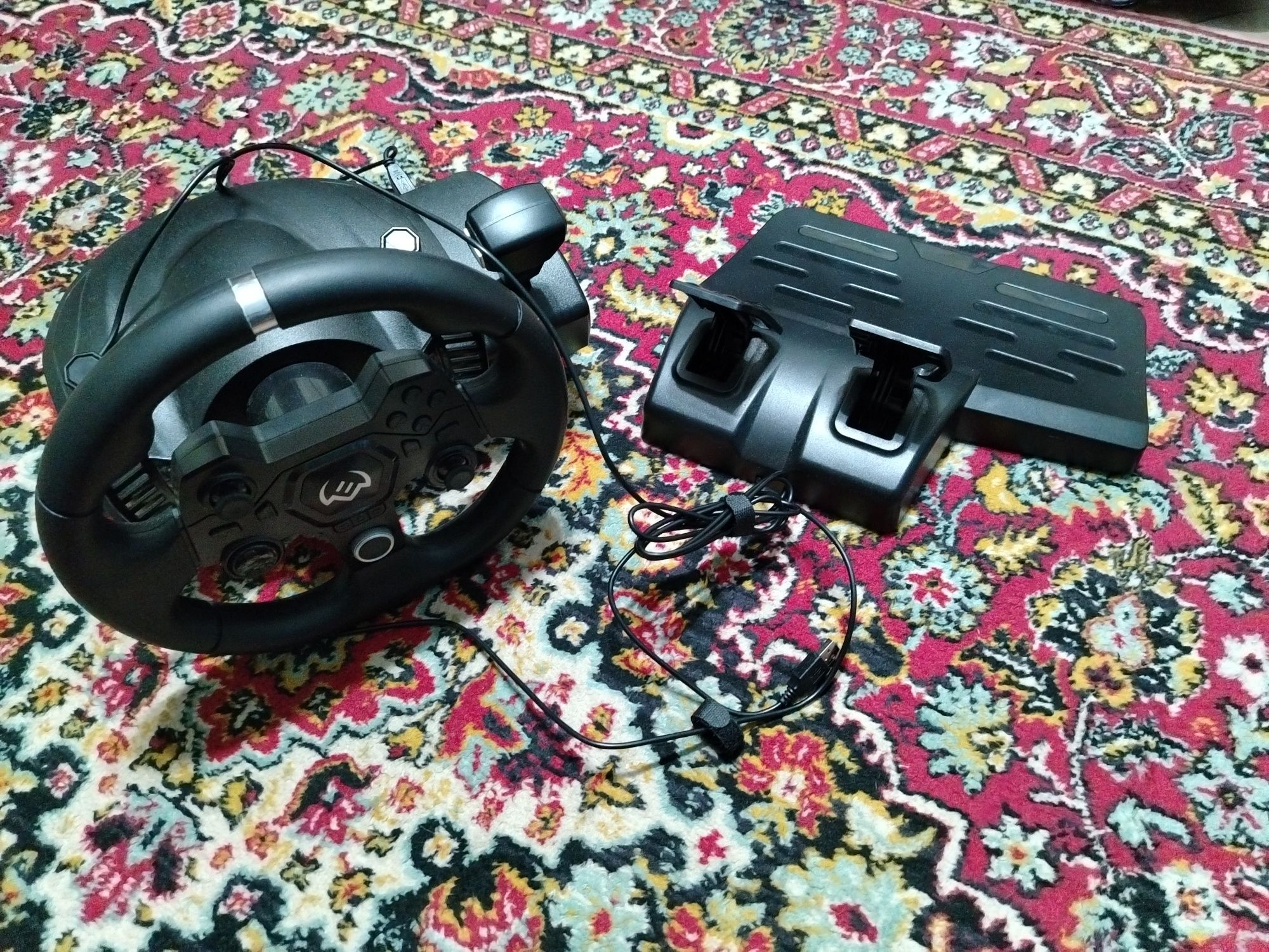 Игровой руль SVEN GW - W900