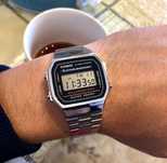 Часы Casio в хорошом состояний новый в пакетике Casio хорошый часы )))