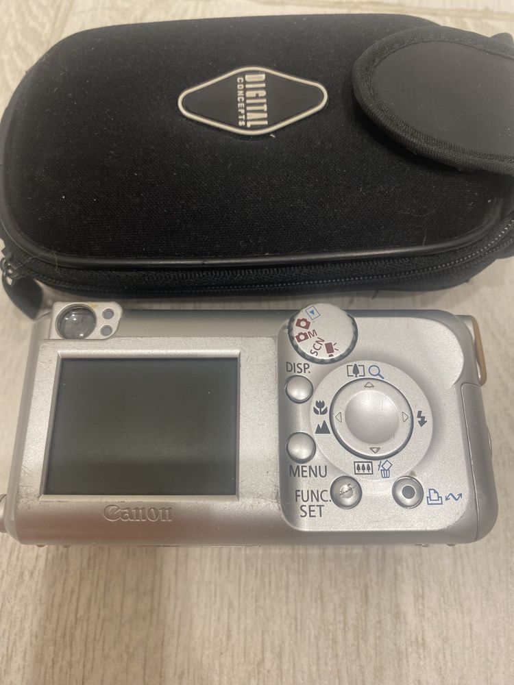 Цифровой фотоаппарат Canon