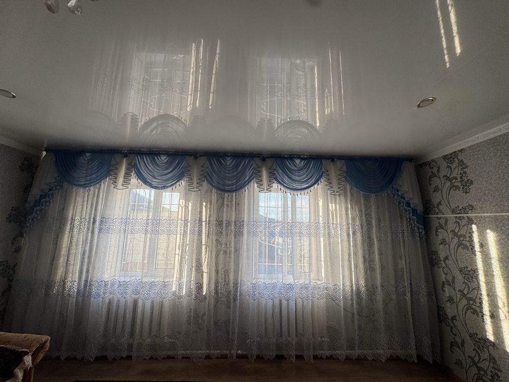 Продается шторы с ламбрекеном