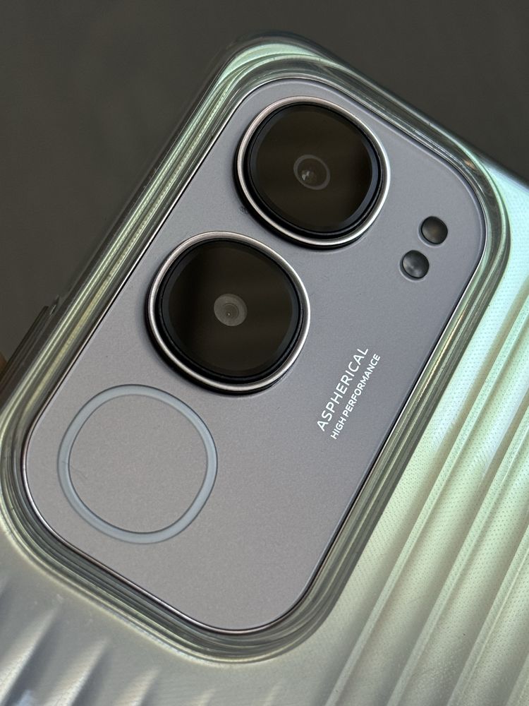 Смартфон Vivo y19s