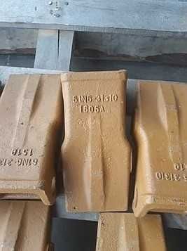 Коронки Скальные, Усиленные, (зубья) на ковш CAT, Hitachi, JCB,