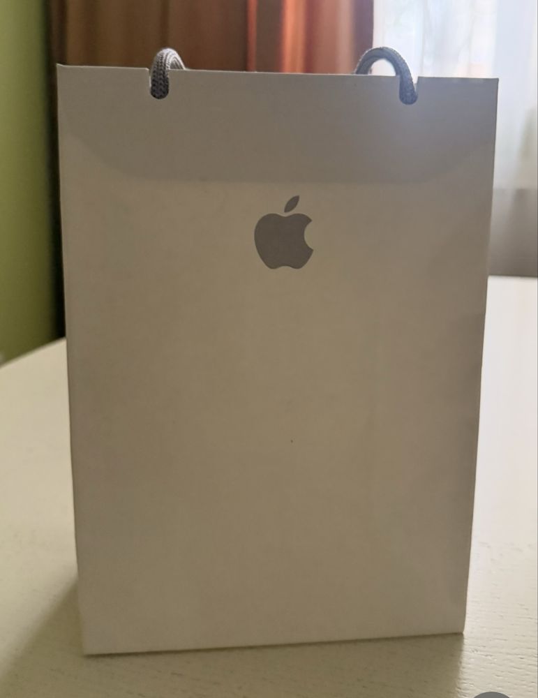 Iphone 12, 128 gb, часы Apple Watch