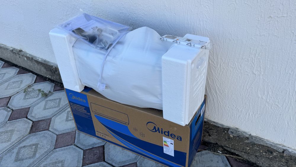 Кондицинер новый Midea msab-07hrn8