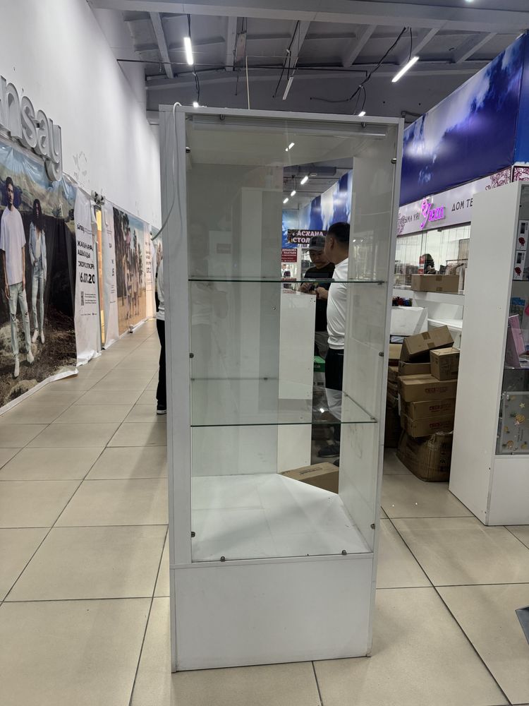 Продам витрины для бизнеса 4 штук