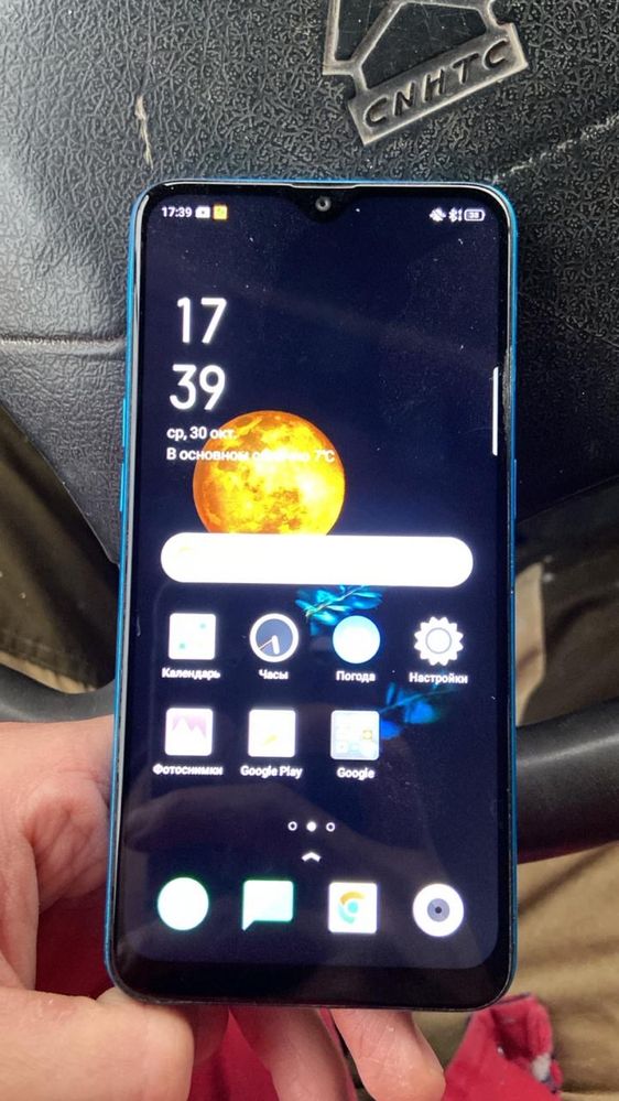 Oppo A12 состояние хороший памят 32 гб экран не менял двух сим картный