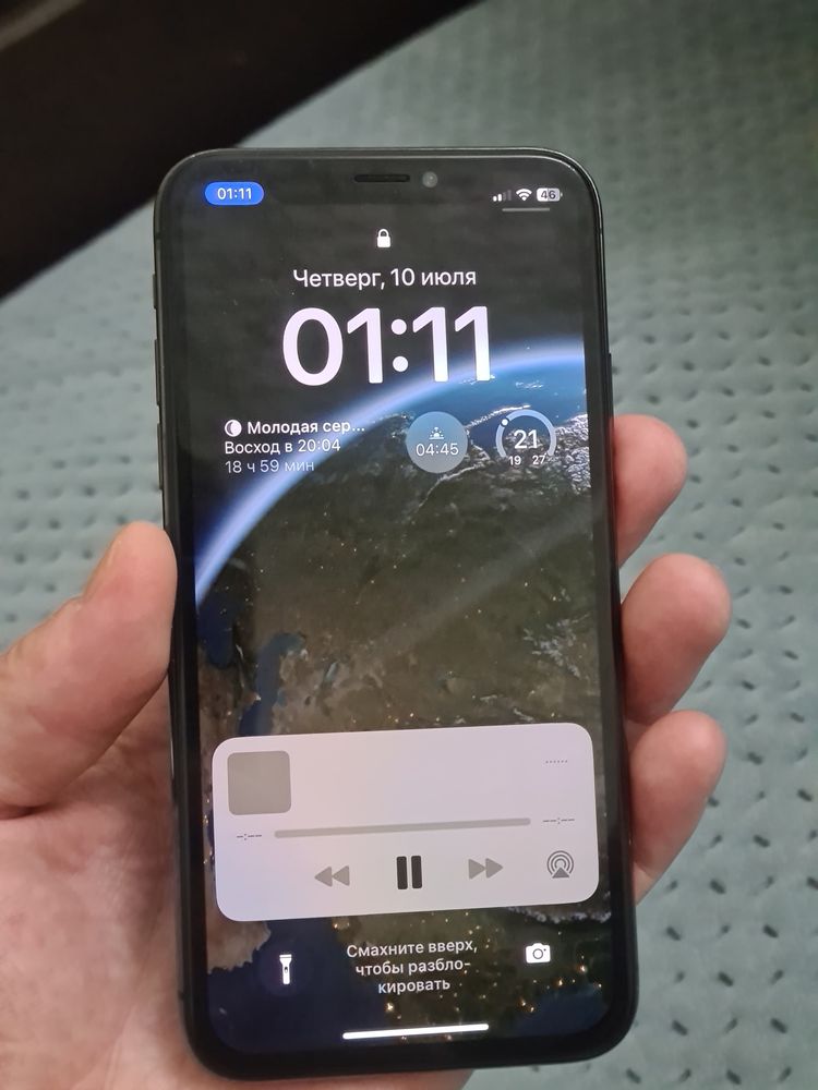 Продам iphone X 64gb