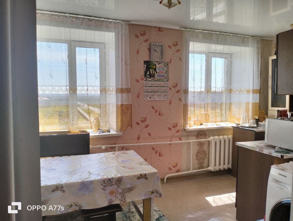 Продам 3 ком. квартиру в центре 86 кв. м