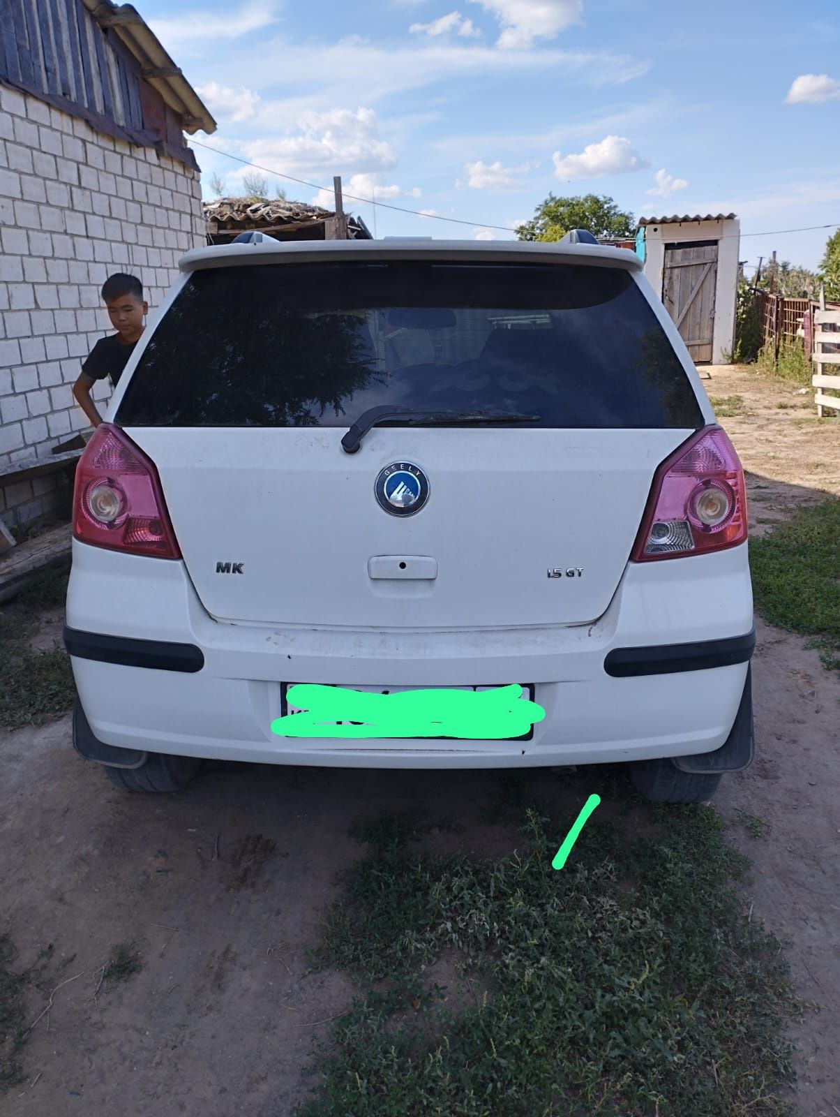 Geely mka  kross