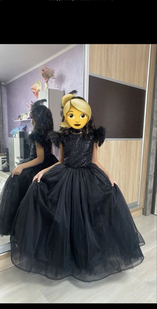 Продам платье на 8-9 лет