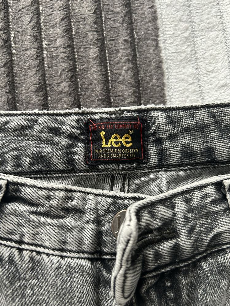 Продам джинсы Zara, Mango, Lee