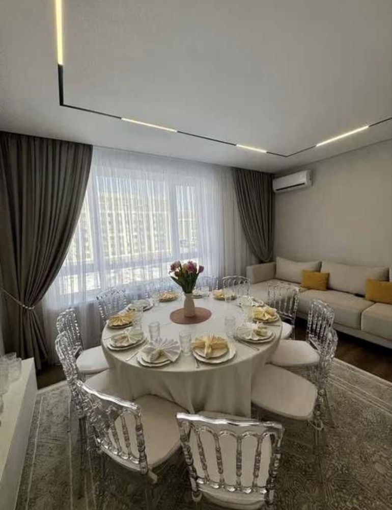 Аренда стулья, круглые столы, прозрачные стулья, chiavari, посуда