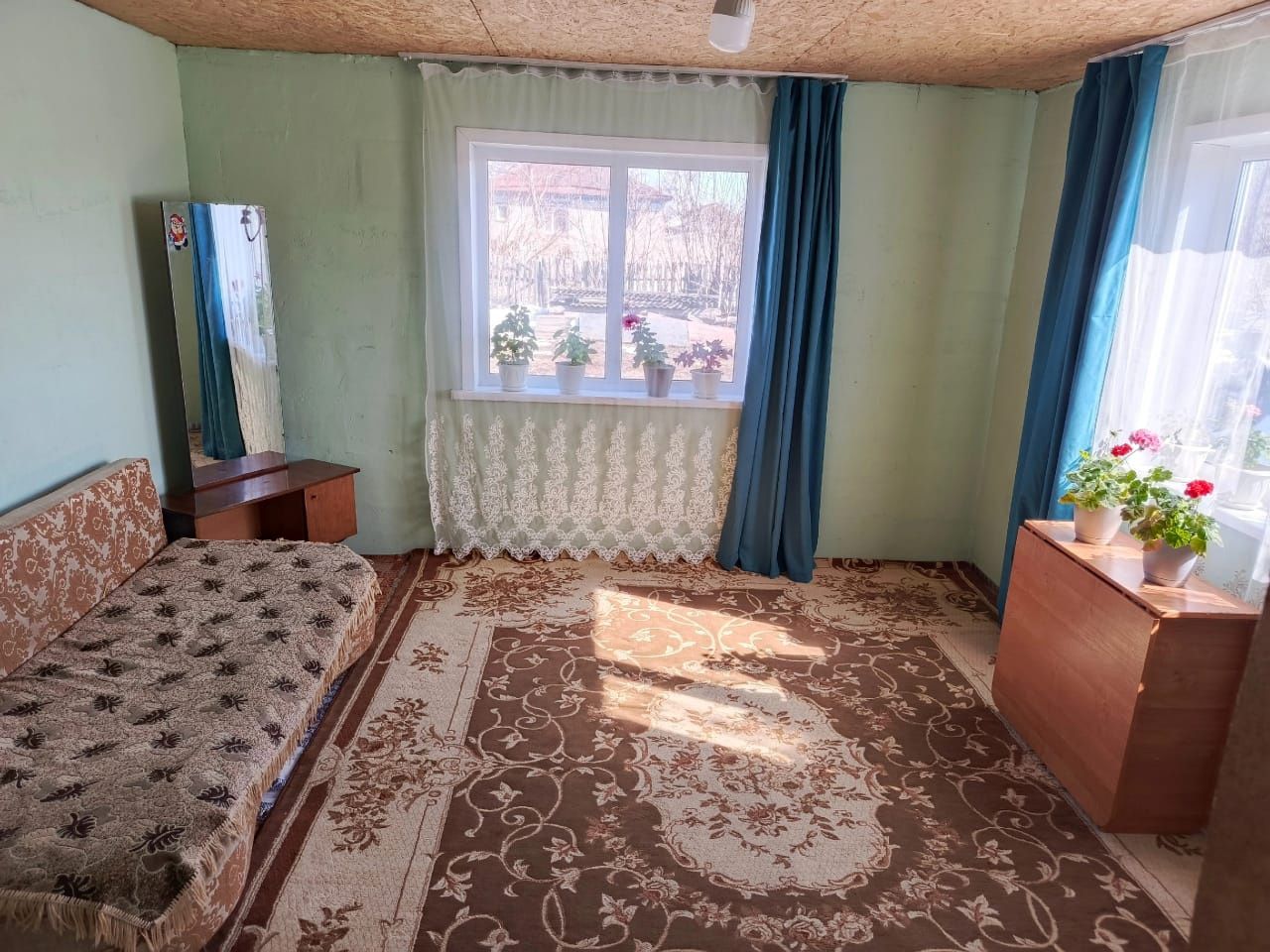 Продам дом в селе Златополье