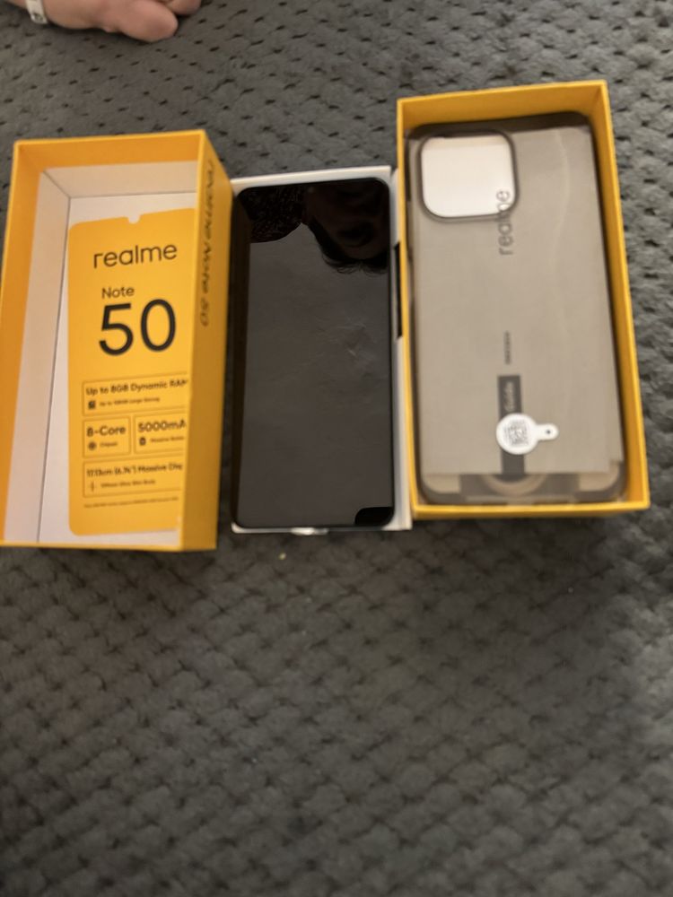 Realme not 50 смартфон