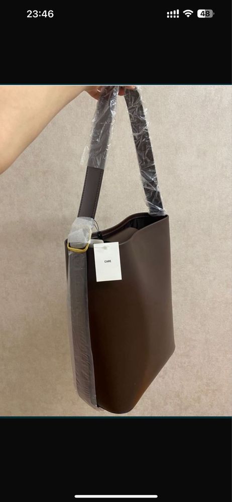 Трендовая сумка Uniqlo