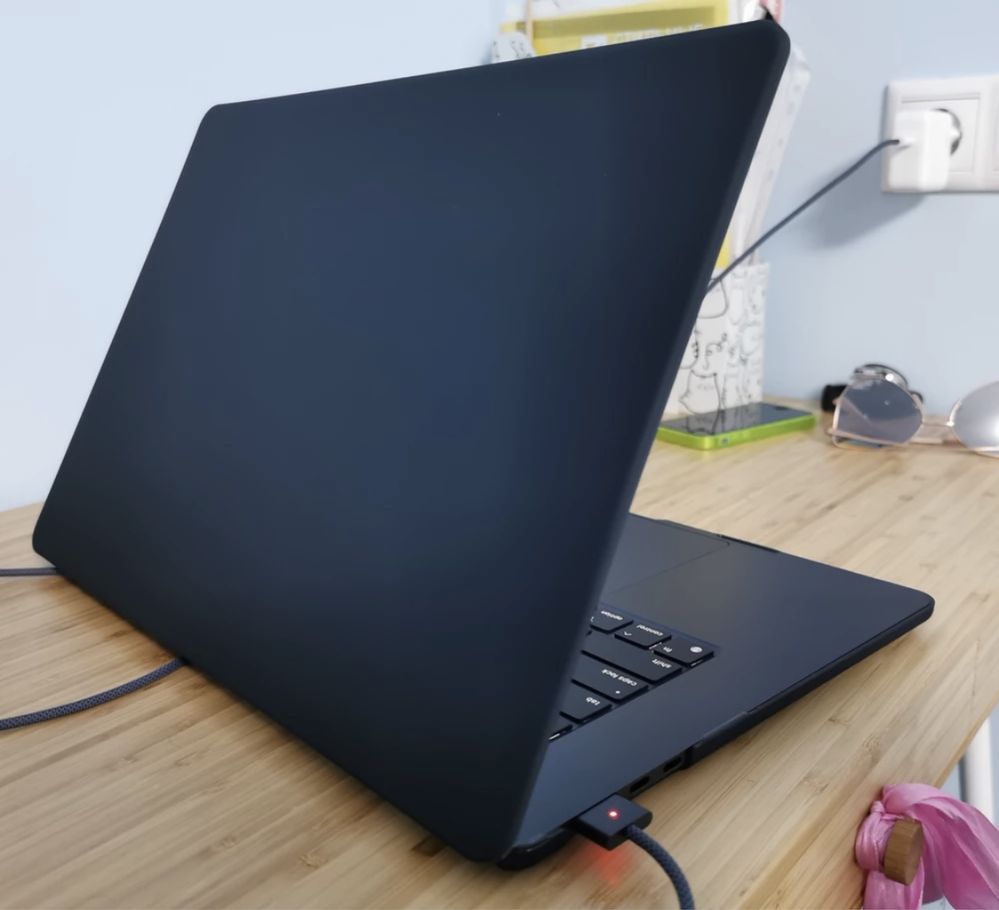 чехол накладка на Macbook Air 15 m2 2023года
